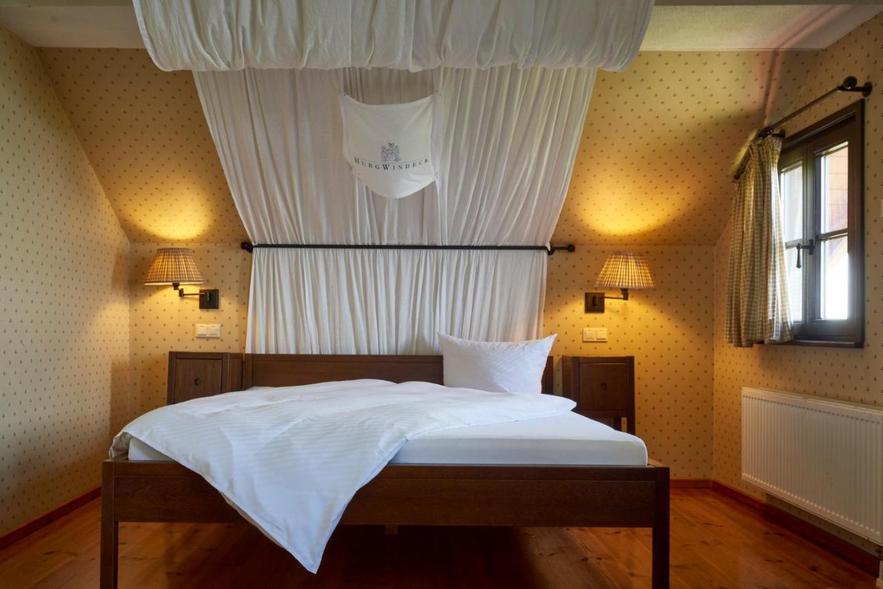Hotel Burg Windeck ***S Bühl Zimmer foto