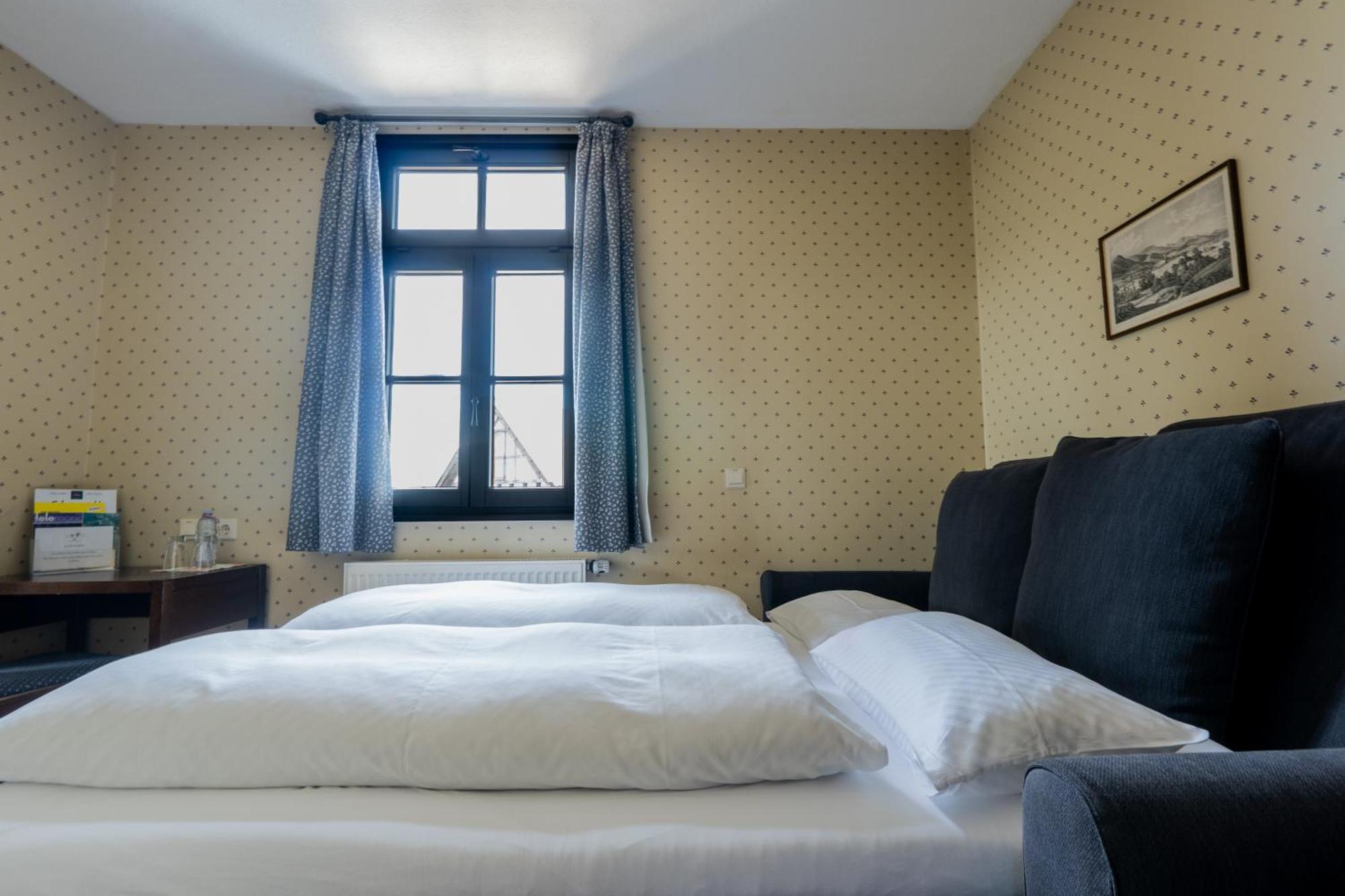 Hotel Burg Windeck ***S Bühl Zimmer foto