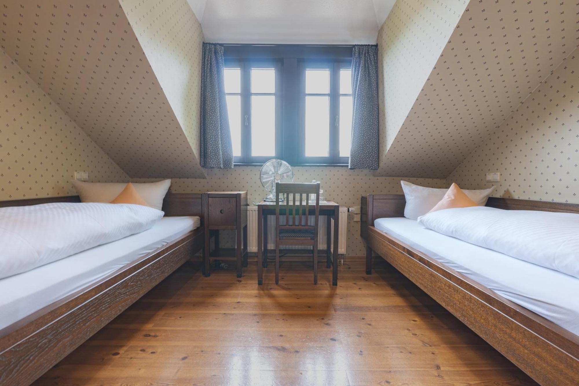 Hotel Burg Windeck ***S Bühl Zimmer foto